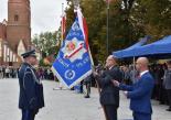 Uroczystość nadania sztandaru KPP w Oławie w 100. rocznicę powstania Policji Państwowej